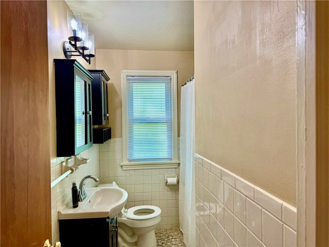 362 Carling Road, Rochester, NY 14610