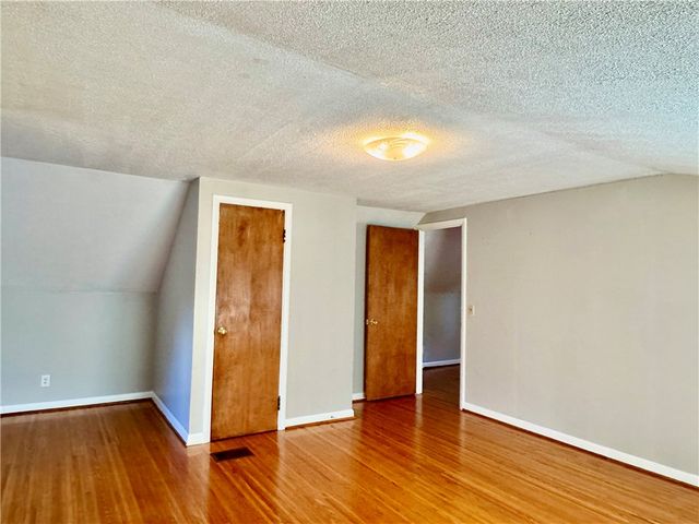 362 Carling Road, Rochester, NY 14610