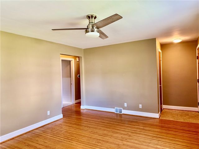 362 Carling Road, Rochester, NY 14610