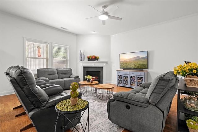 302 Canter Way, Woodstock, GA 30188