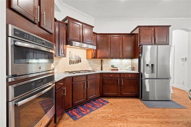 302 Canter Way, Woodstock, GA 30188