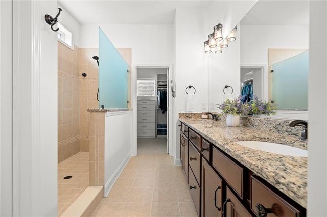 302 Canter Way, Woodstock, GA 30188