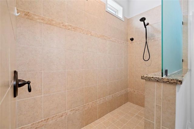 302 Canter Way, Woodstock, GA 30188