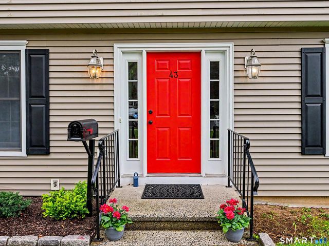 43 Randall Avenue, Stamford, CT 06905