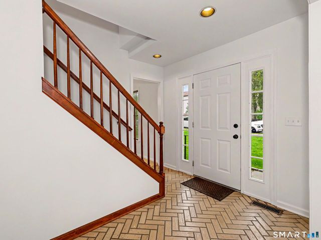 43 Randall Avenue, Stamford, CT 06905
