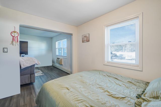 260 Waverly Avenue 33, Patchogue, NY 11772