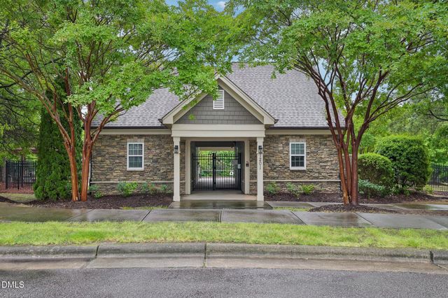 305 Suffolk Green Lane, Morrisville, NC 27560