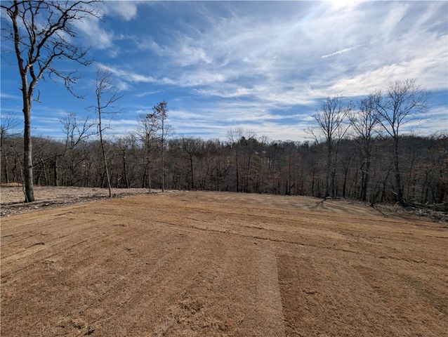 25 Thornaby Drive, Bella Vista, AR 72714