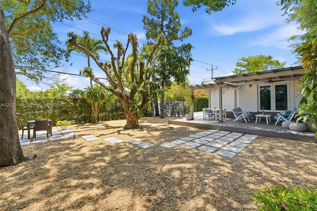 3101 SW 25th Ter, Miami, FL 33133