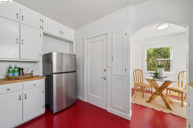 5819 Patton Street, Oakland, CA 94618