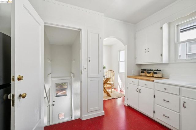 5819 Patton Street, Oakland, CA 94618