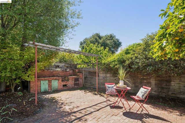 5819 Patton Street, Oakland, CA 94618