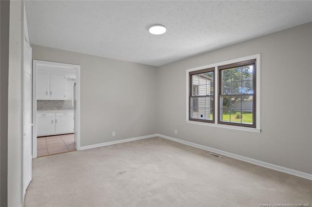 7779 Buttonwood Avenue, Fayetteville, NC 28314