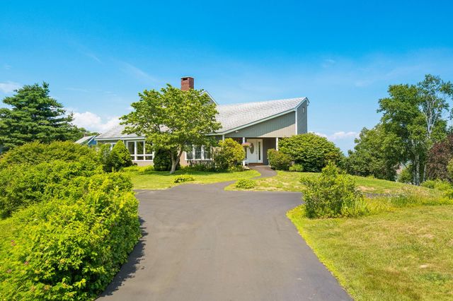 6 Beacon Hill Road, Gilford, NH 03249