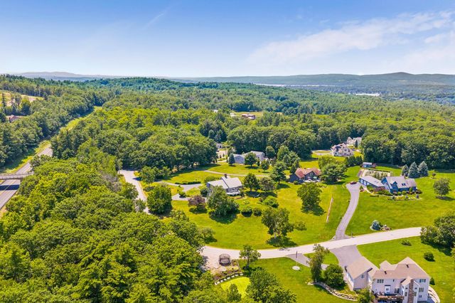 6 Beacon Hill Road, Gilford, NH 03249