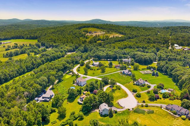 6 Beacon Hill Road, Gilford, NH 03249