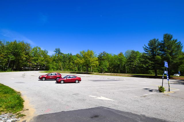 6 Beacon Hill Road, Gilford, NH 03249