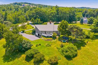 6 Beacon Hill Road, Gilford, NH 03249