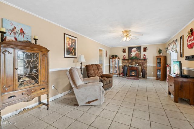 178 West Park Avenue, Greeneville, TN 37745