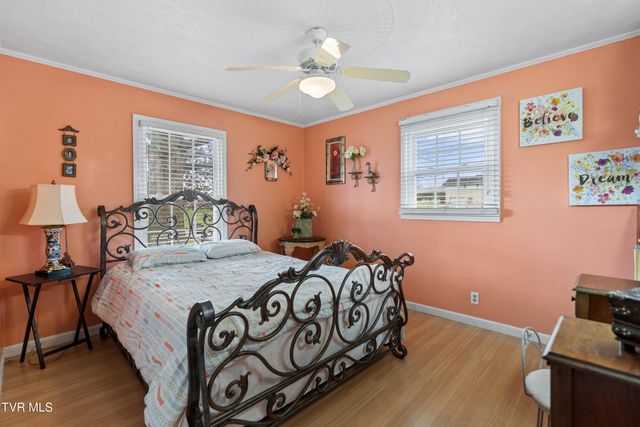 178 West Park Avenue, Greeneville, TN 37745