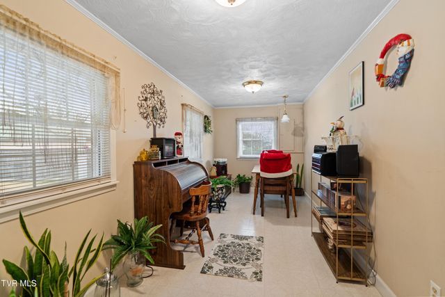 178 West Park Avenue, Greeneville, TN 37745