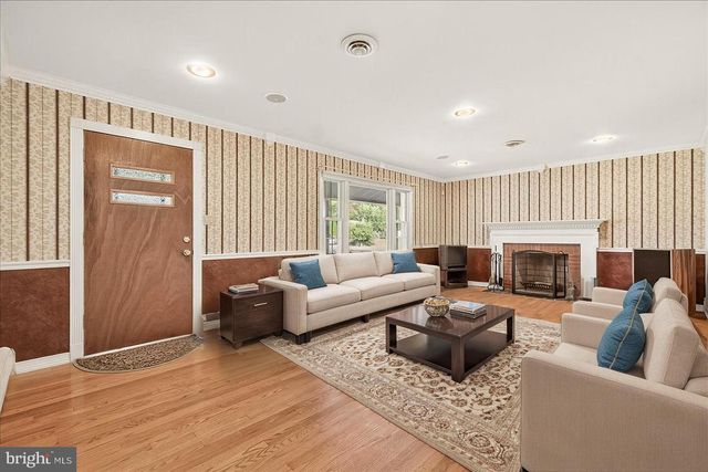 21909 GREENBROOK DR, Boyds, MD 20841