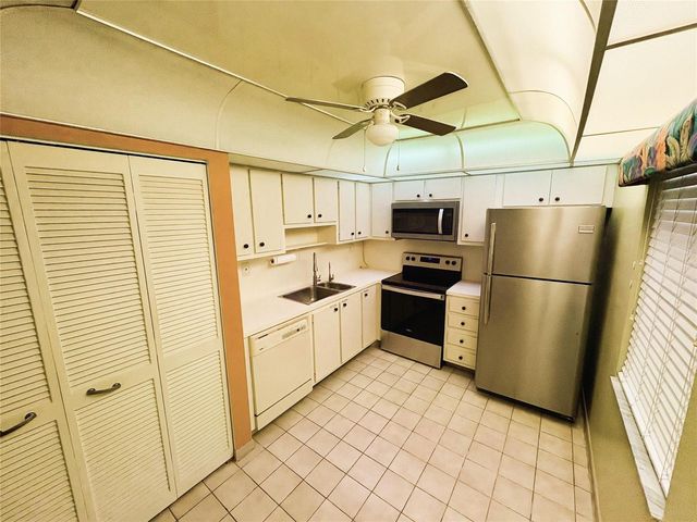 3940 Inverrary Boulevard 701a, Lauderhill, FL 33319