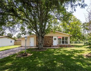 308 Kane Street, Siloam Springs, AR 72761