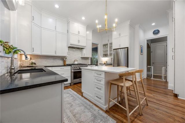 6 Bohler Pointe NW, Atlanta, GA 30327