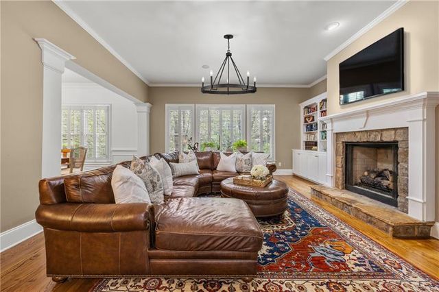 6 Bohler Pointe NW, Atlanta, GA 30327