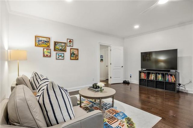 6 Bohler Pointe NW, Atlanta, GA 30327