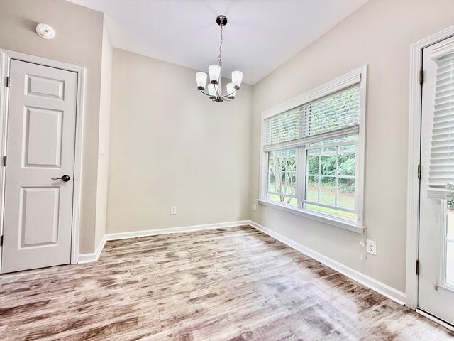2402 Willow Walk RD NW, Roanoke, VA 24017