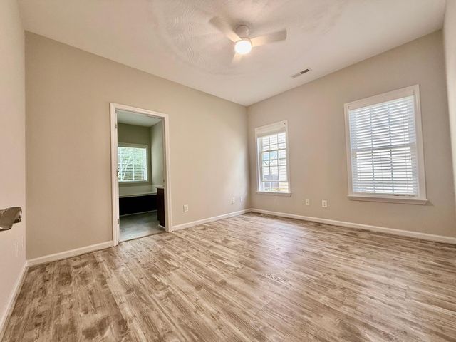 2402 Willow Walk RD NW, Roanoke, VA 24017
