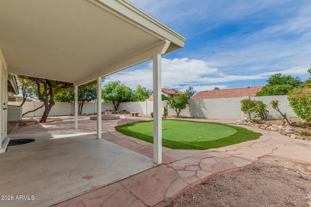 832 N ALVARO Circle, Mesa, AZ 85205