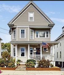 316 Bowdoin St, Winthrop, MA 02152