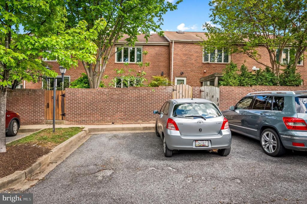 Image 72 of property listing at 256 WAXTER WAY, Baltimore, MD 21217