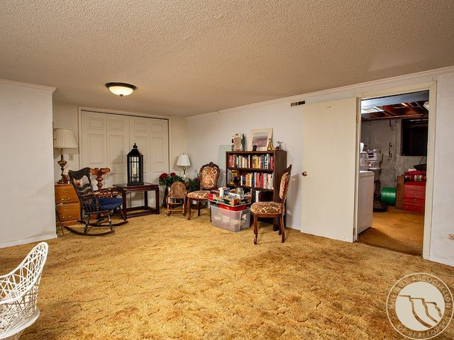4748 Rimrock Road, Billings, MT 59106