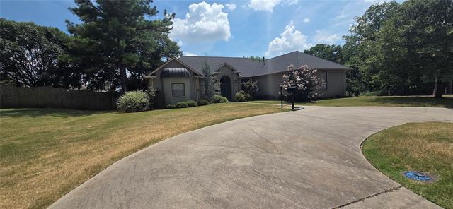 832 W Adams Street, Purcell, OK 73080