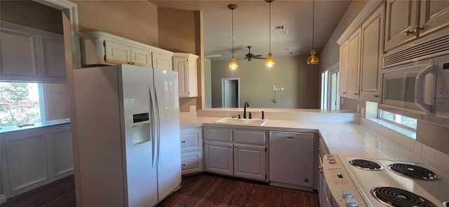 832 W Adams Street, Purcell, OK 73080