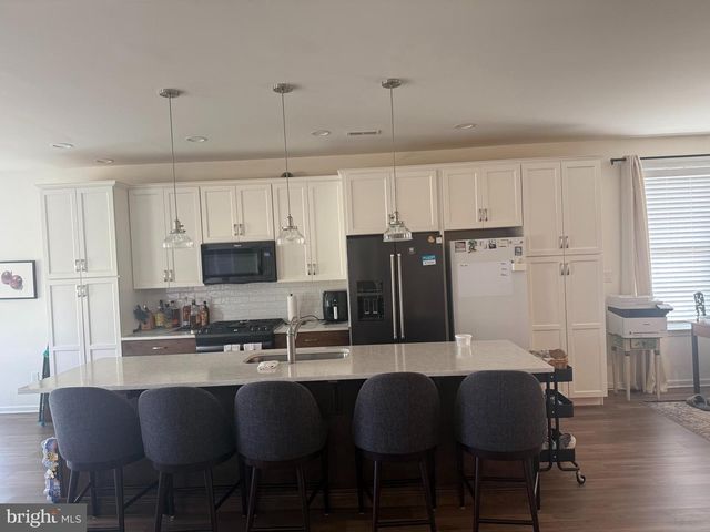 162 AMERICAN WAY, Downingtown, PA 19335