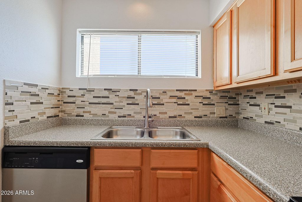 11640 N 51ST Avenue 212, Glendale, AZ 85304 — photo 5