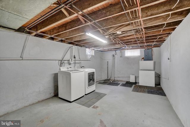 2311 TOWER DR, Dover, PA 17315