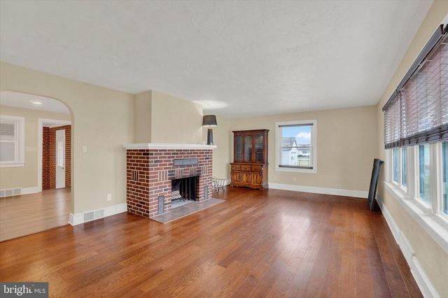 2311 TOWER DR, Dover, PA 17315