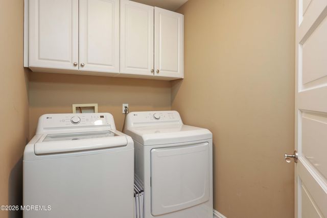 7 Rutgers Drive, Fair Haven, NJ 07704