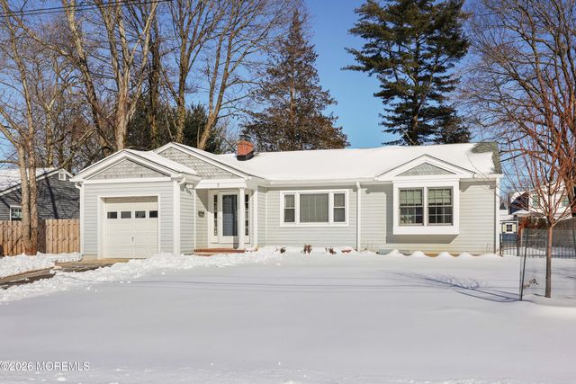 7 Rutgers Drive, Fair Haven, NJ 07704