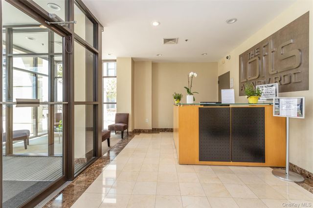 100 New Roc City Plaza 104, New Rochelle, NY 10801