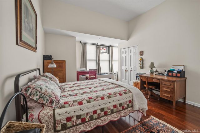 100 New Roc City Plaza 104, New Rochelle, NY 10801