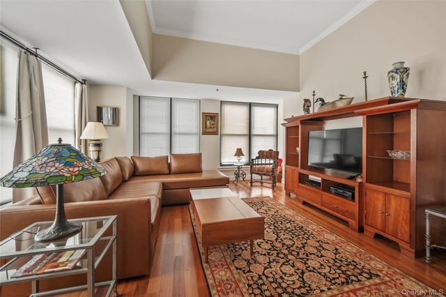 100 New Roc City Plaza 104, New Rochelle, NY 10801