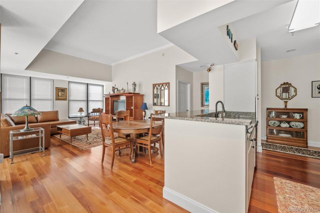 100 New Roc City Plaza 104, New Rochelle, NY 10801