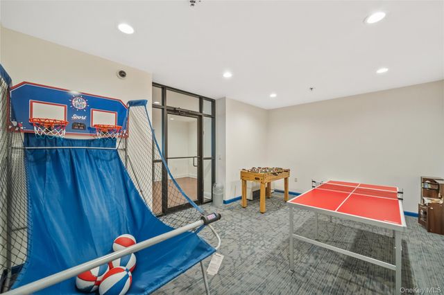 100 New Roc City Plaza 104, New Rochelle, NY 10801